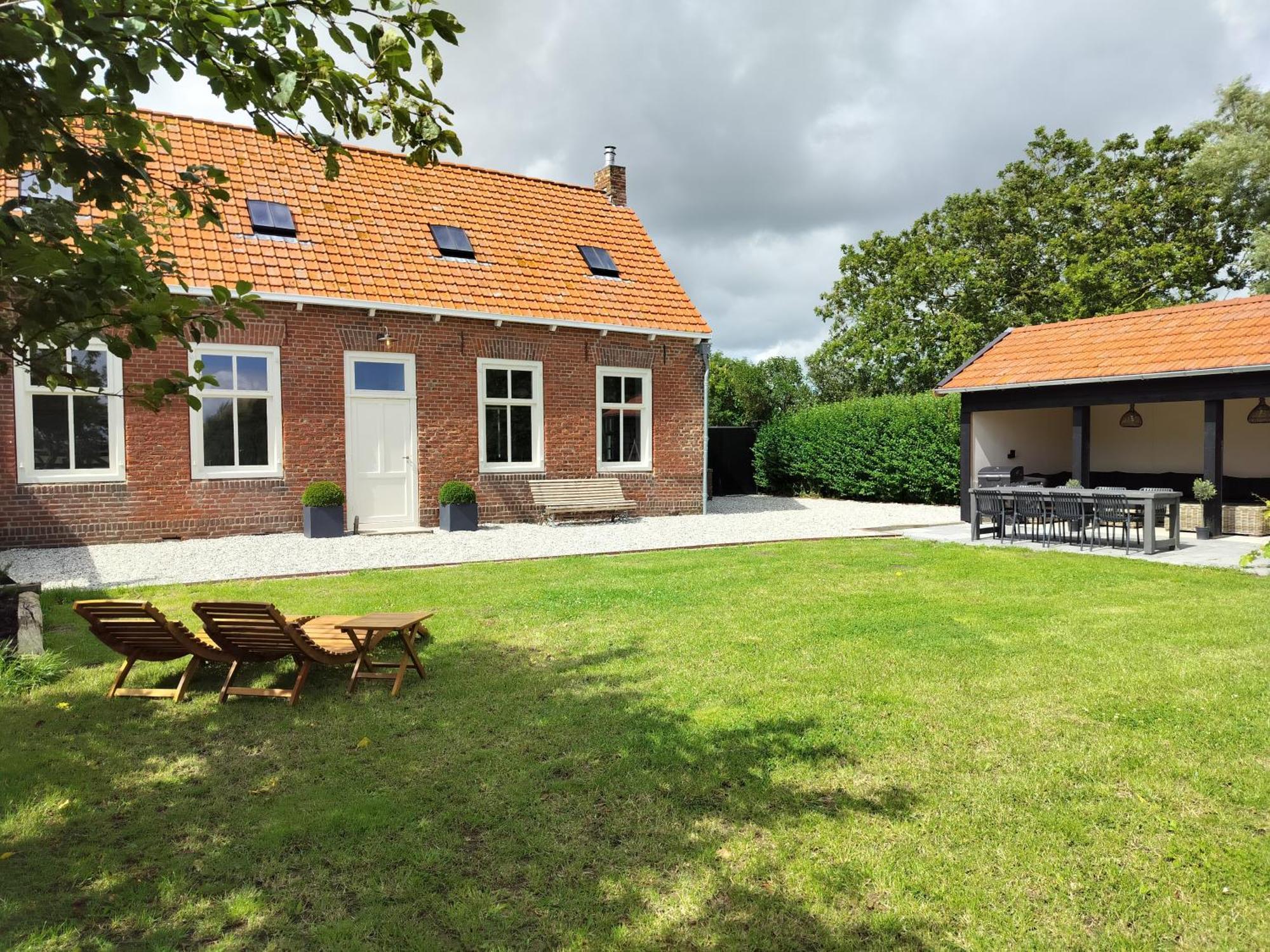 زوتلاند B&B 'Hof Baaiweg' Met Barrelsauna المظهر الخارجي الصورة