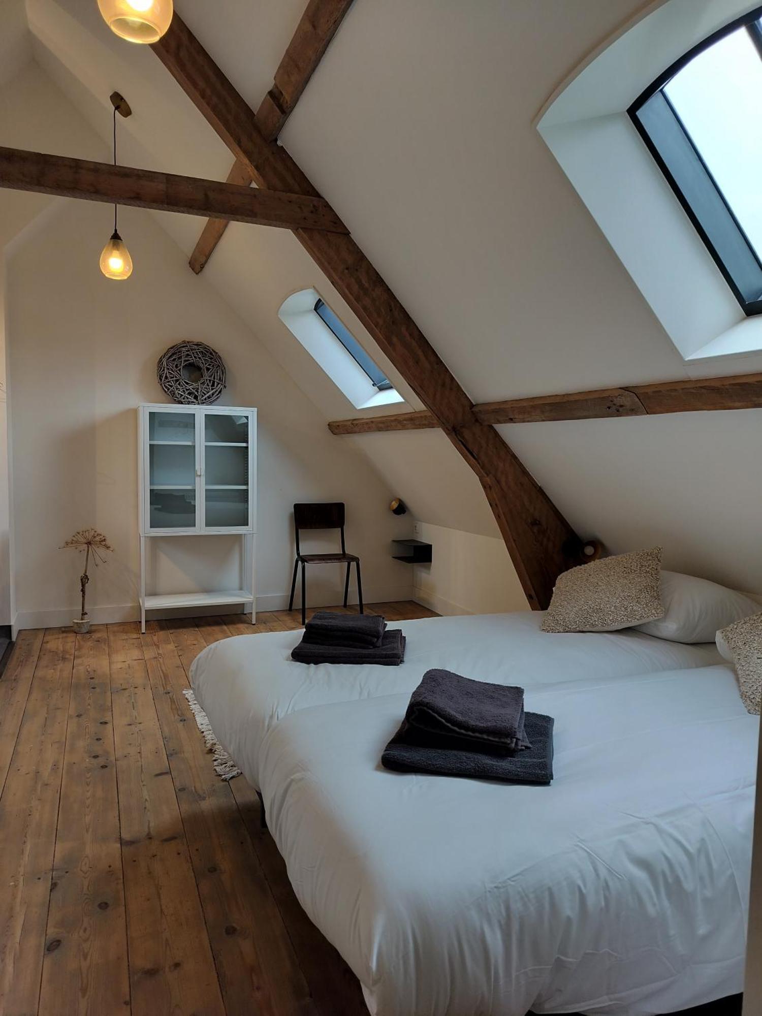 زوتلاند B&B 'Hof Baaiweg' Met Barrelsauna المظهر الخارجي الصورة
